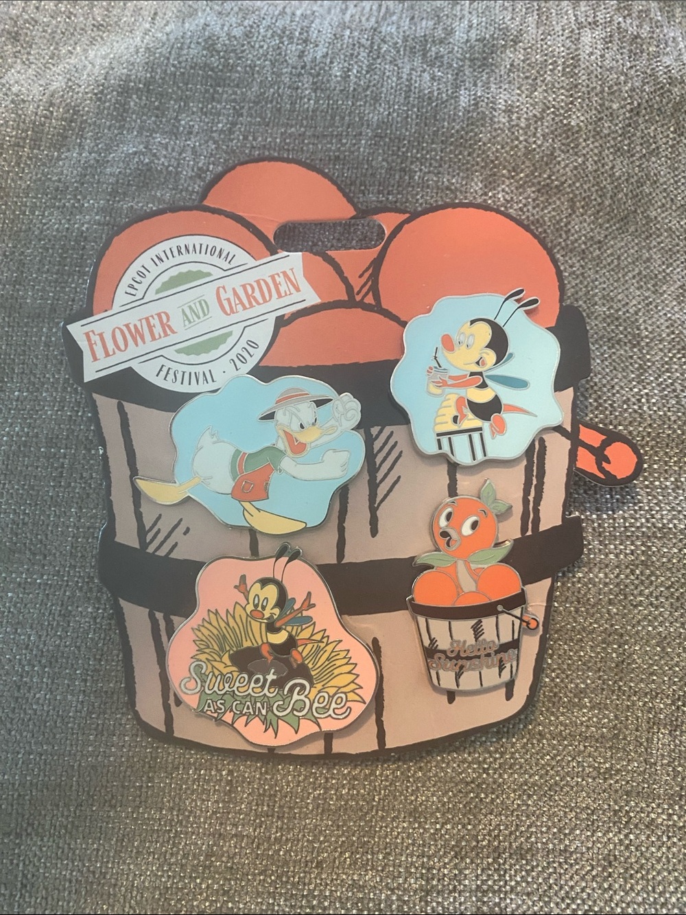 Disney Orange Bird & Classic Character Pin Set. Flower &Garden festival 2020(5)